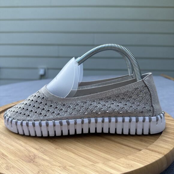 Ilse Jacobsen Tulipu Ballet Flats Slip On Comfort Shoes Size 37 US 7 Silver - Picture 3 of 7